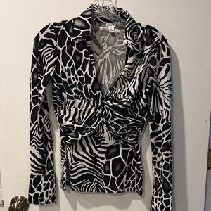 Cache Animal Print Twist-Front Long Sleeve Top - Black & White Small